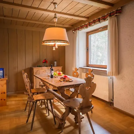 Holiday home Alice Nel Paese Dell' Armentarola